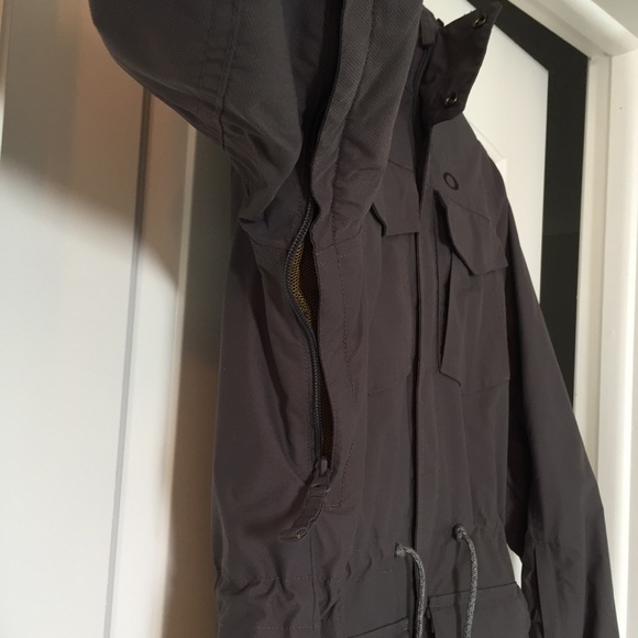 Oakley Biozone Shell ❌SOLD❌ - Picture 4 of 5